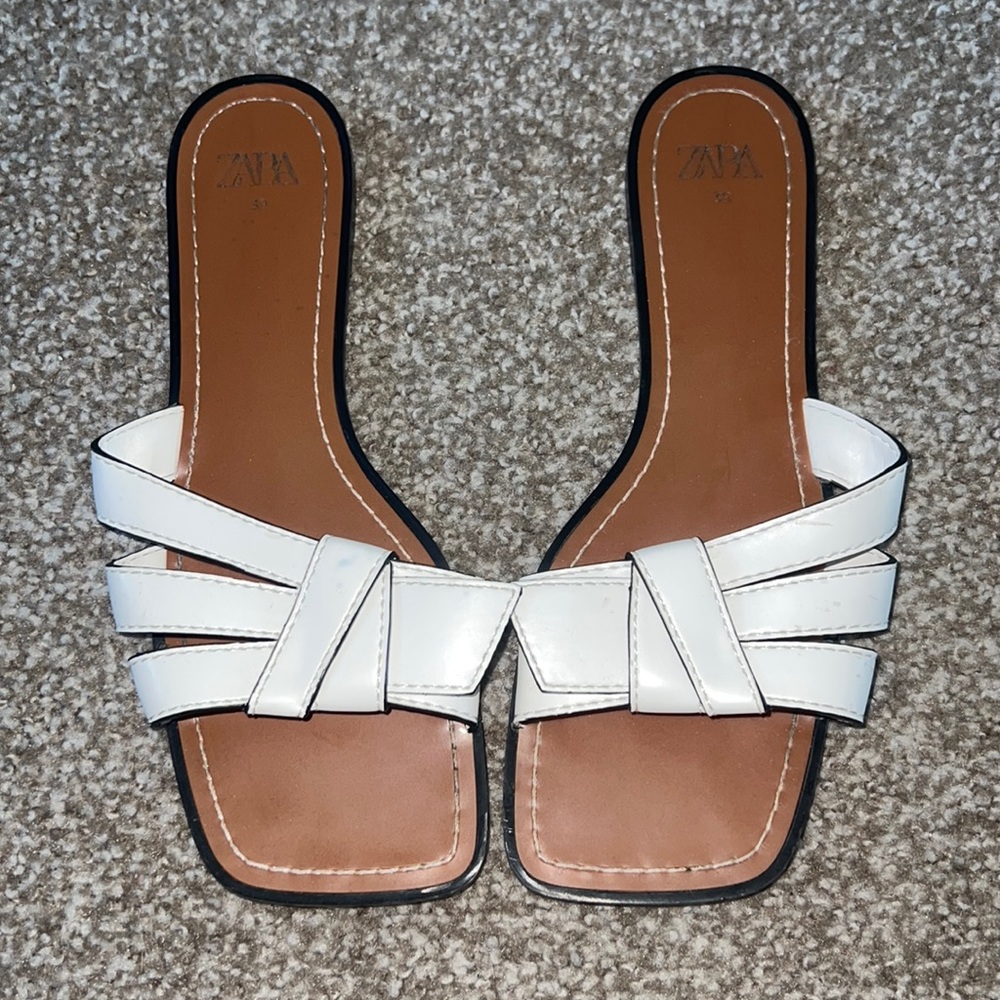 🤍Flat Zara Sandals🤍